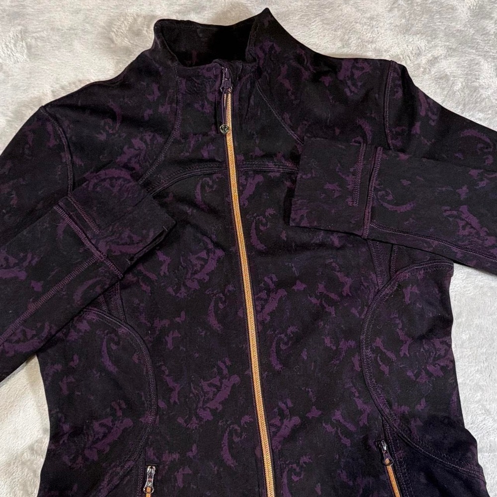Lululemon Define Jacket | Black & Purple Print | Size 8